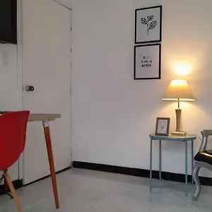  Habitación en casa particular Bano Privado En Zona De La Javeriana